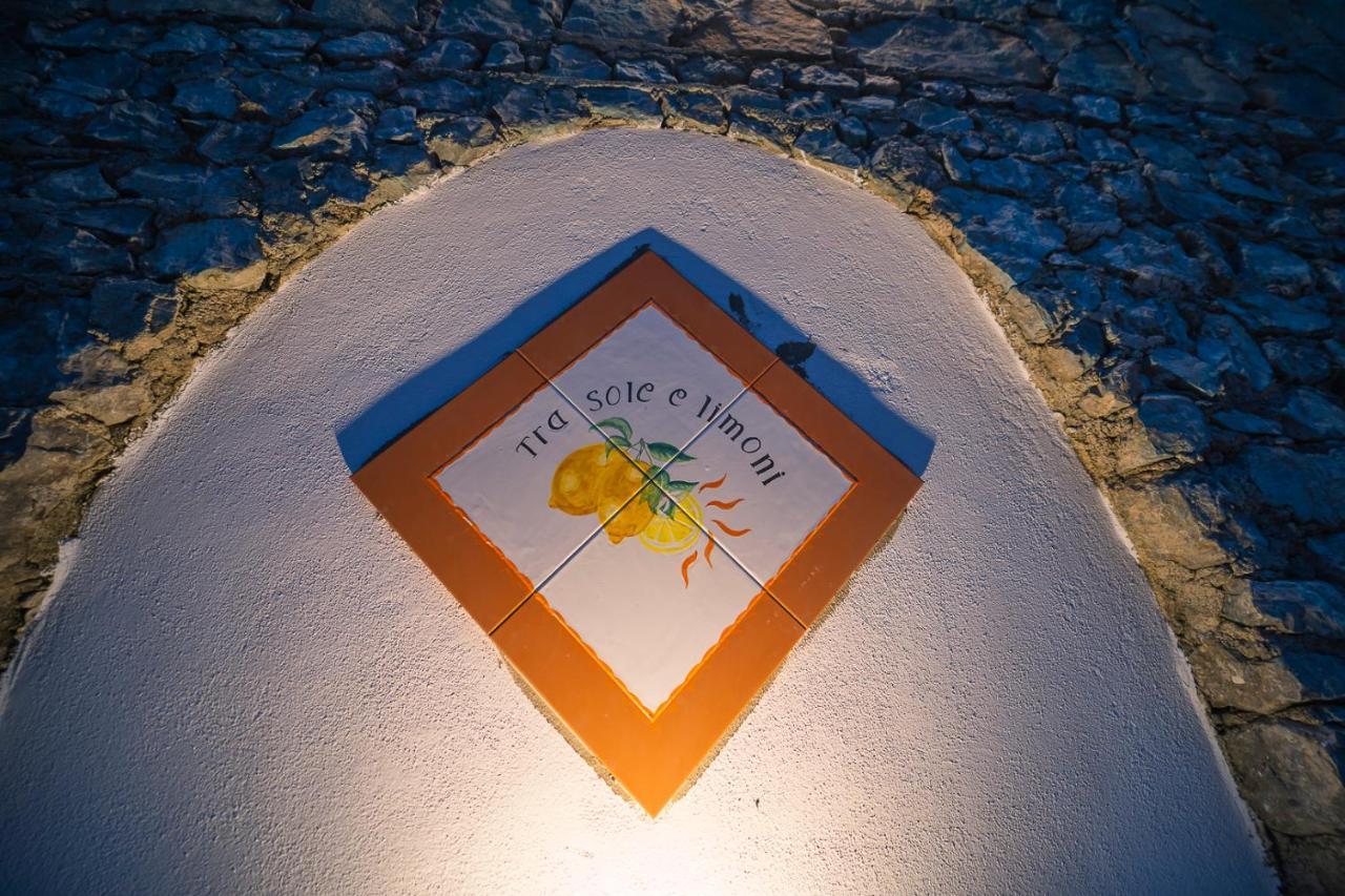 Tra Sole E Limoni Apartments Tramonti Bagian luar foto
