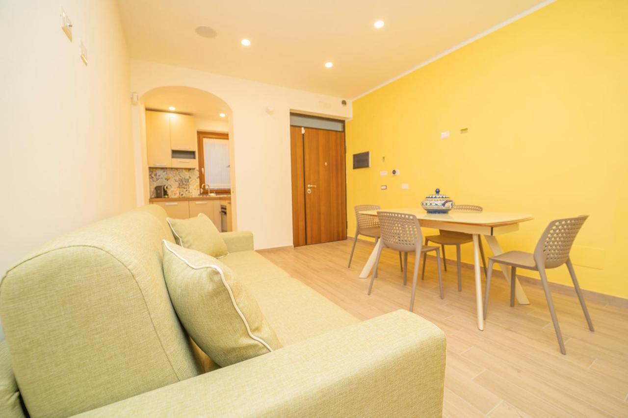Tra Sole E Limoni Apartments Tramonti Bagian luar foto